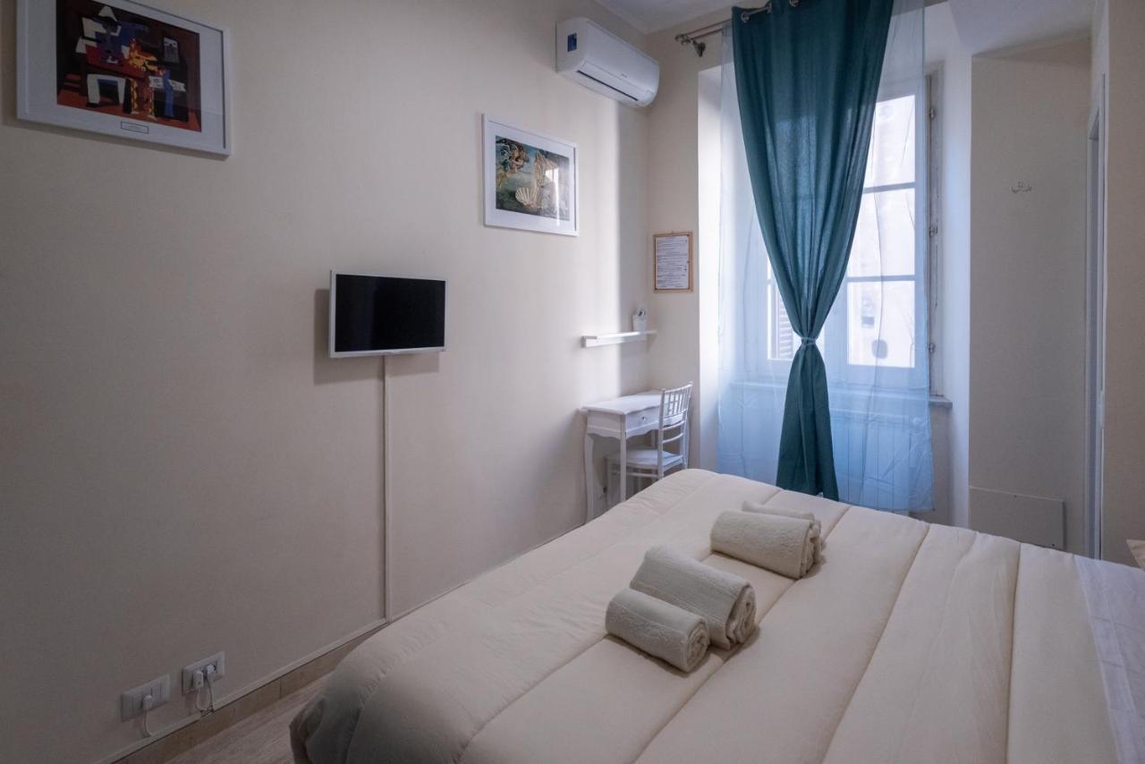 Room With Independent Entrance - Termini/Aquarium Rzym Zewnętrze zdjęcie